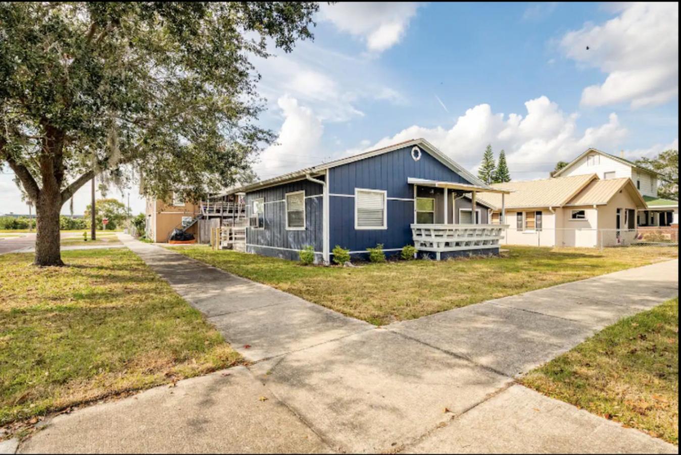 3-Bed Bungalow Walk To Historic Downtown Сэнфорд Экстерьер фото